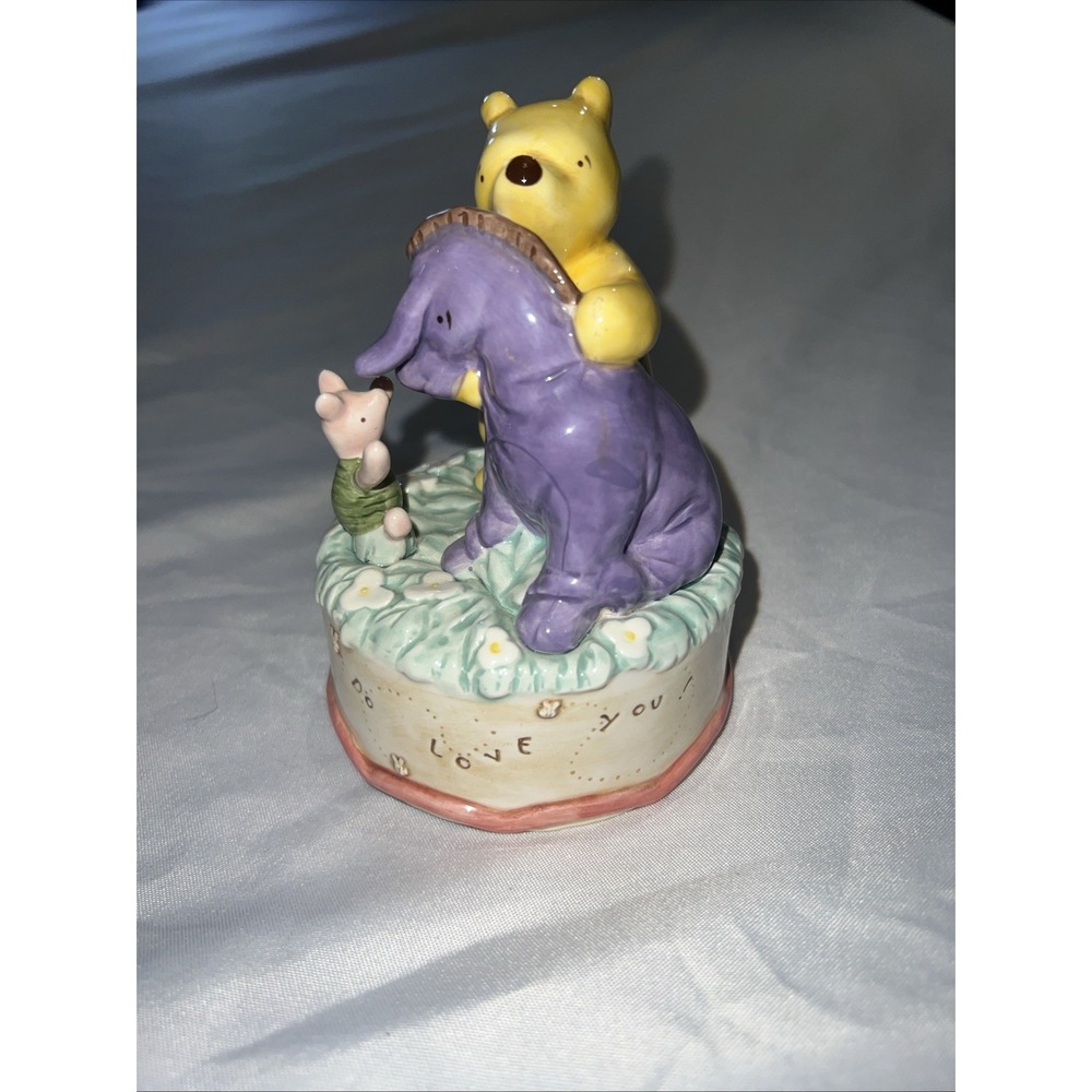 Vintage Winnie The Pooh Carpente Music Box‎ Figurine Collectible Disney Figure